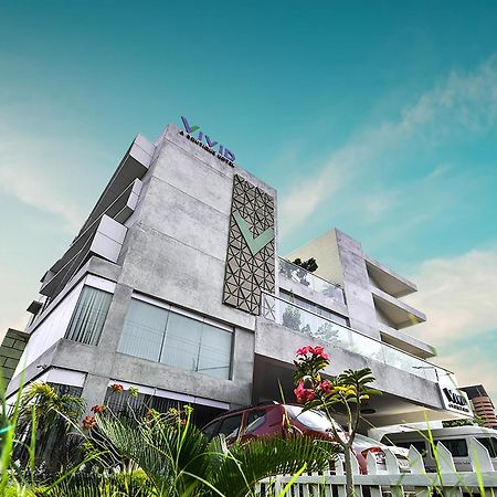Vivid A Boutique Hotel Tiruchirappalli Kültér fotó