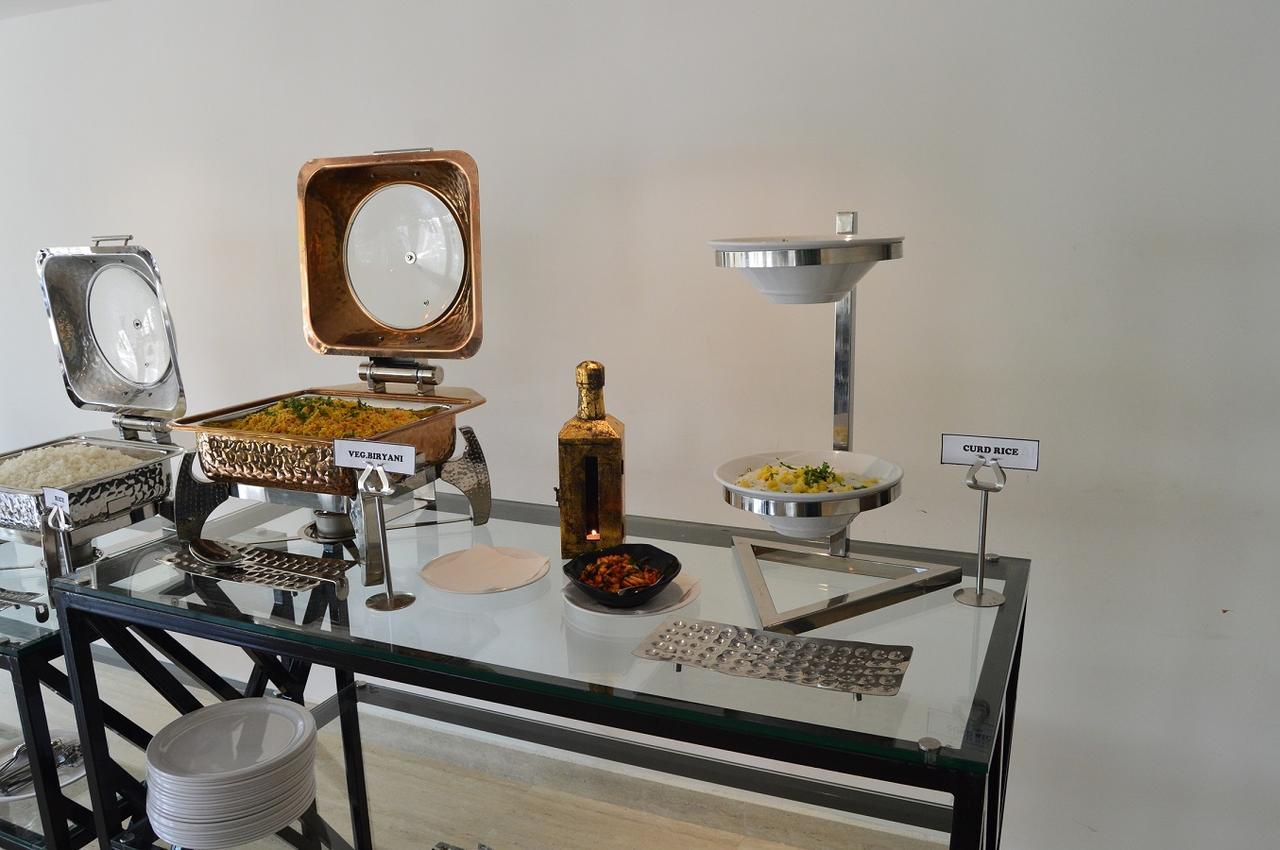 Vivid A Boutique Hotel Tiruchirappalli Kültér fotó