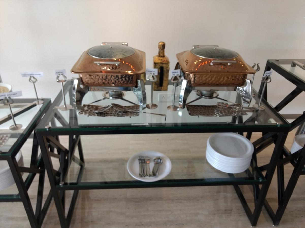 Vivid A Boutique Hotel Tiruchirappalli Kültér fotó