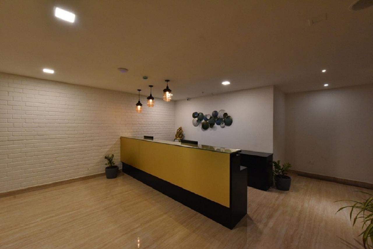 Vivid A Boutique Hotel Tiruchirappalli Kültér fotó